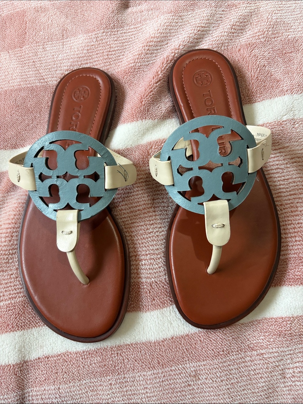 Tory Burch Blue and Cream Miller Logo Leather Thong Sandals
